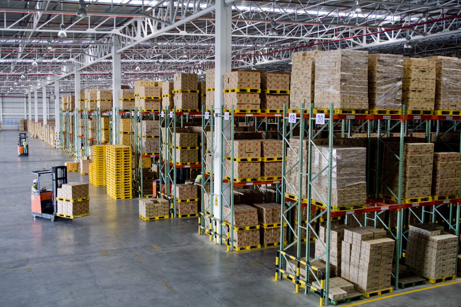 How to Avoid Common Mistakes When Installing Pallet Racks | Storage ...